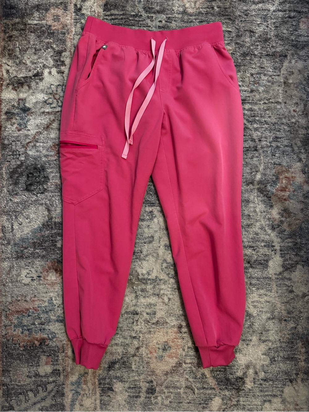 Figs Women's Jogger Scrub Pants in Bright Pink